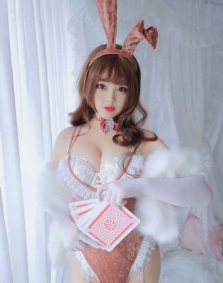亚洲综合日韩精品欧美国产-免费云播国语版中文版