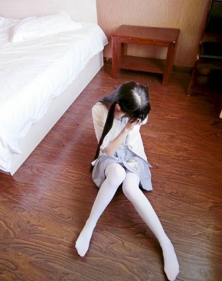 久久线看在观草草青青脱裤-高清独播免费观看