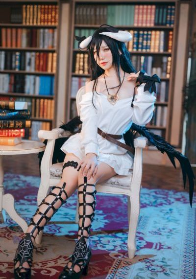 少妇无码综合自拍视频-百度云播在线观看电视