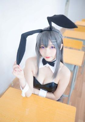 被讨厌的男生困住了漫画免费观看-高清版欧美成人在线
